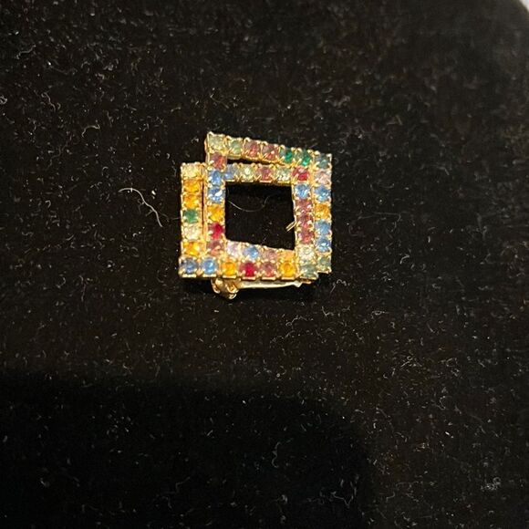 Jewelry - Colorful Square Rhinestone Pin Brooch. Geometric Shape Vintage